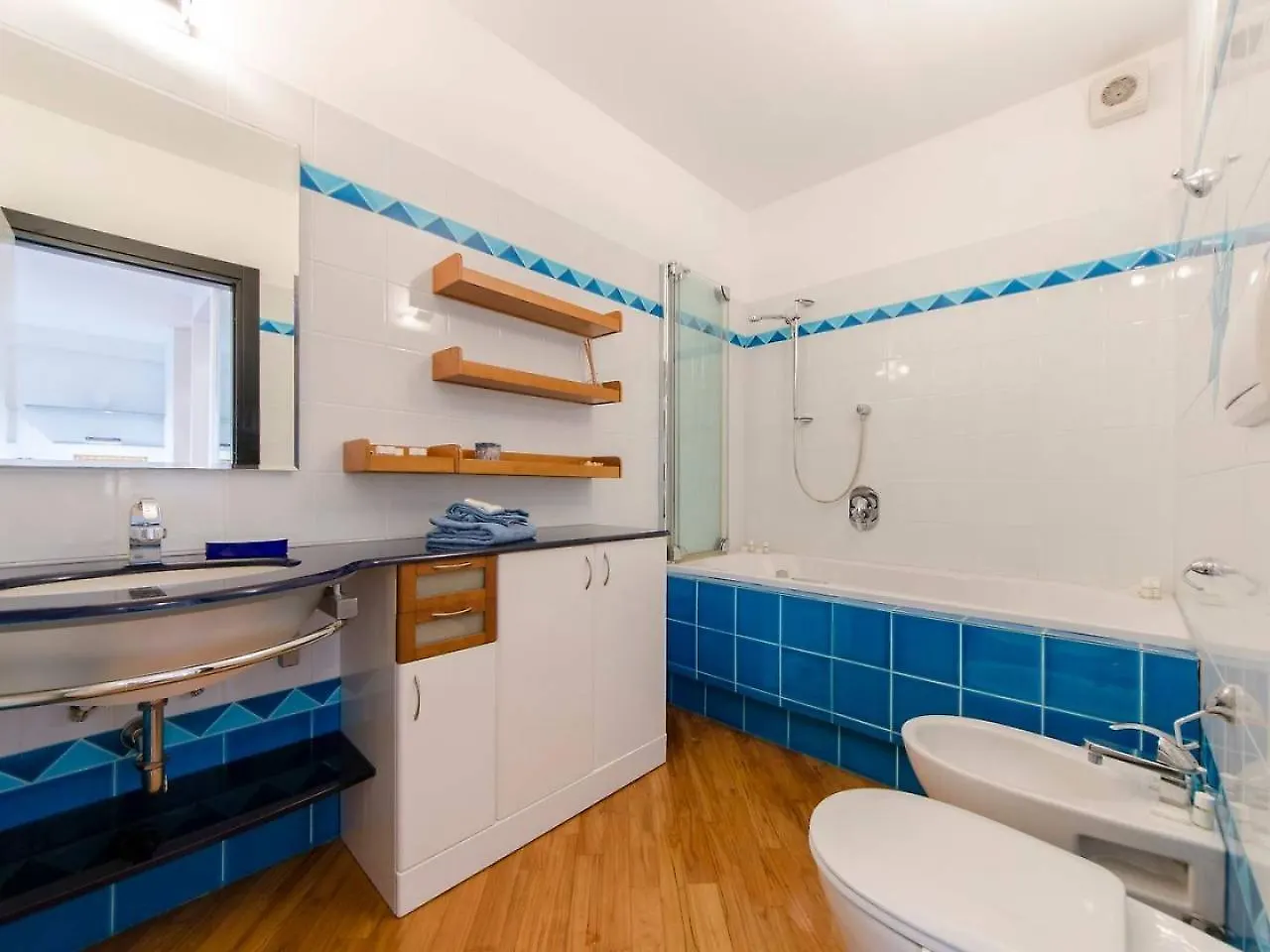 Appartamento Joivy Exclusive Seaview Flat For 4, In Central Genova