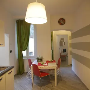 Casa San Vincenzo, Un Nido Nel Cuore Di Genova. Genova